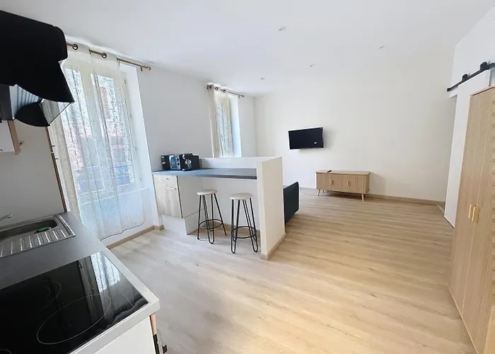 Διαμέρισμα Charmant Appartement *